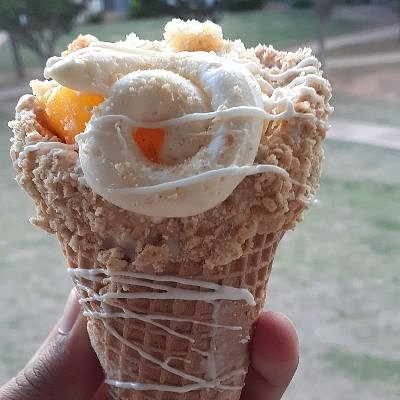 Cobbler Cheesecake Cones