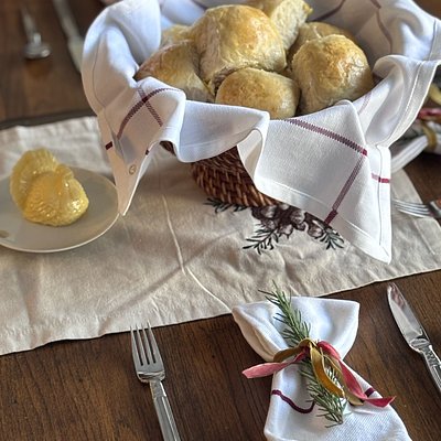 Sourdough Yeast Rolls