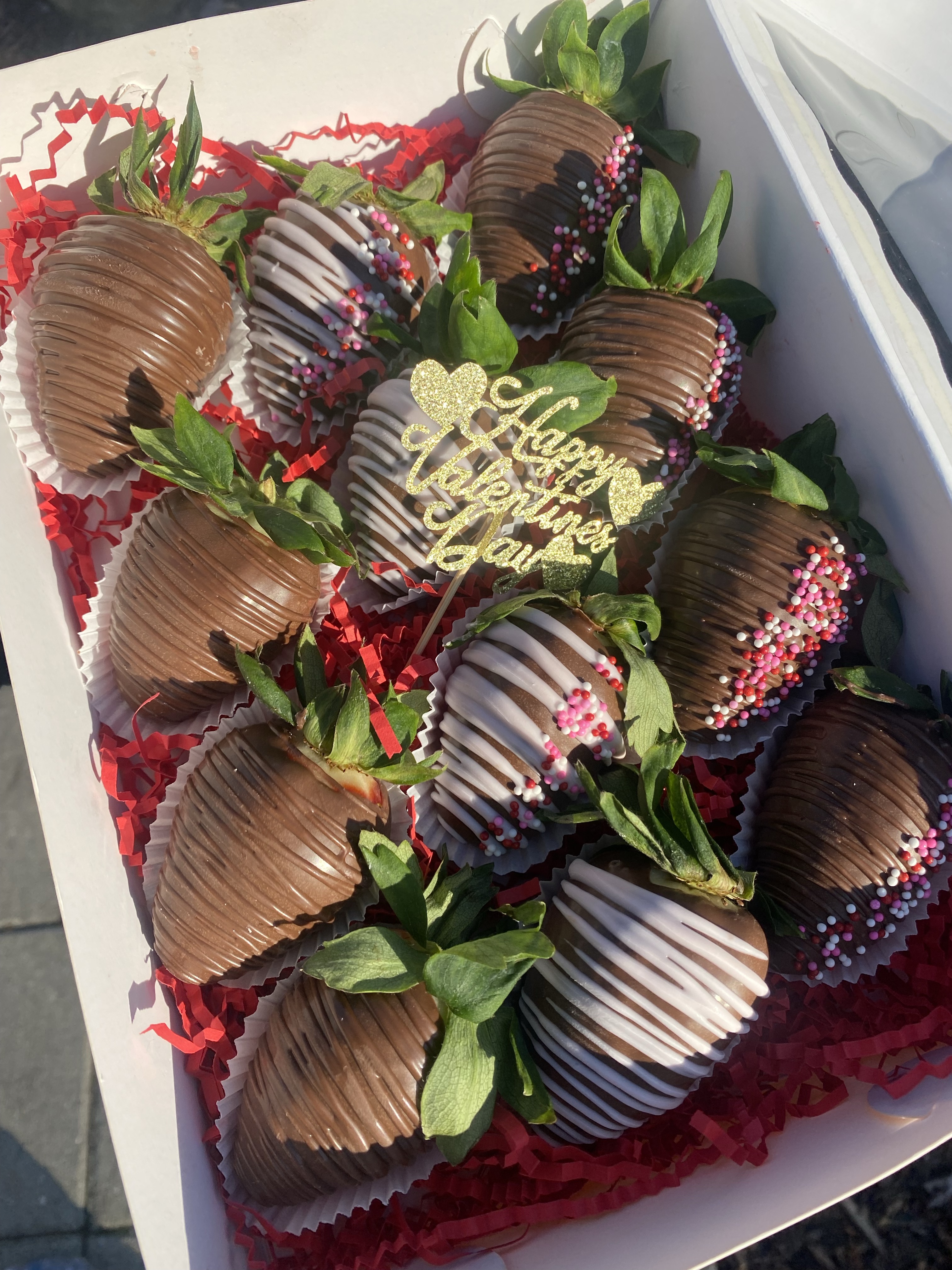 V-Day Strawberries 1 DOZEN (12ct)