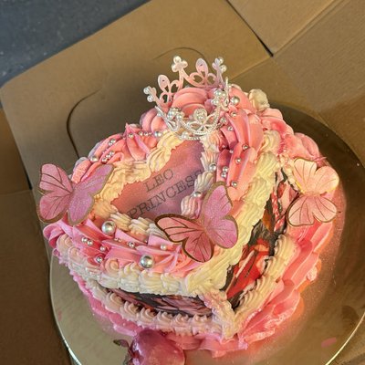 6 Inch 2 Layer Heart Cake 