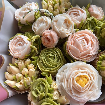 Jumbo Floral Cupcakes