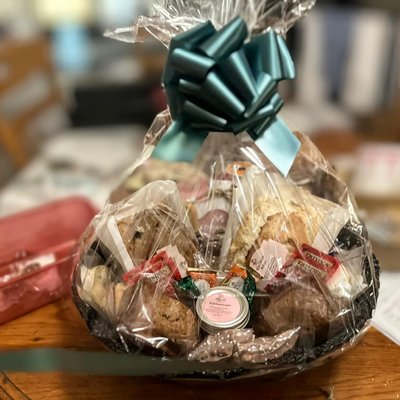Medium bread and cookie basket