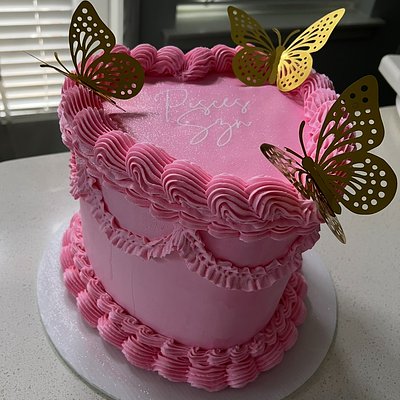SALE Custom 6 Inch Vintage Heart Cake 