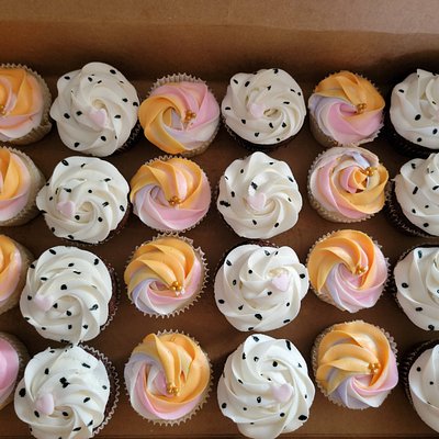 Half Dozen Cupcakes