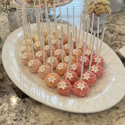 Design your own cake pop