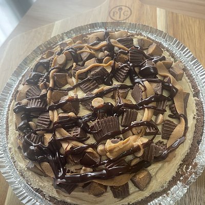 Peanut Butter Deluxe Pie