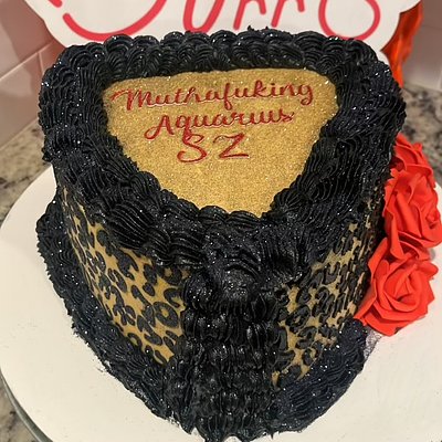 10’ Heart Shaped Cake 