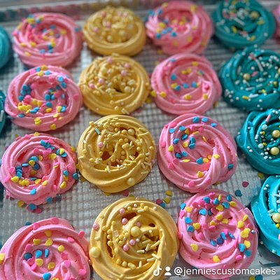 Easter Meringue Cookies