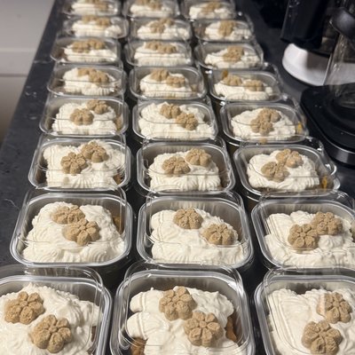 Individual 5 Oz. Banana Bonanza Pupcake