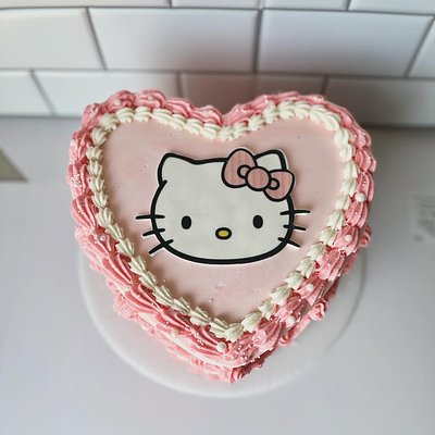 Hello Kitty Vintage Heart Cake 8” 3 Layer 