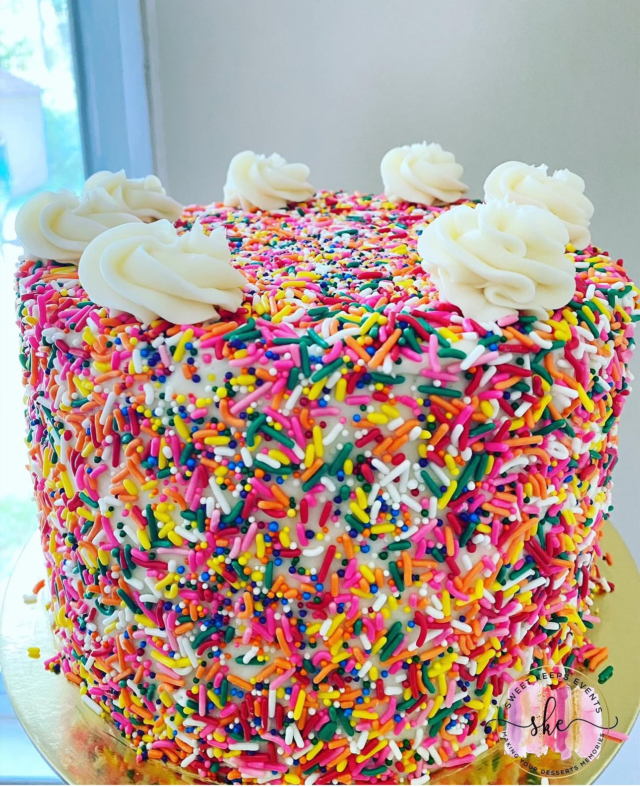 Sprinkle Cake 