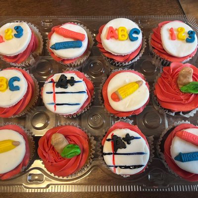 Dozen Cupcakes 