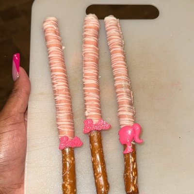 Pretzels 1 Dozen 