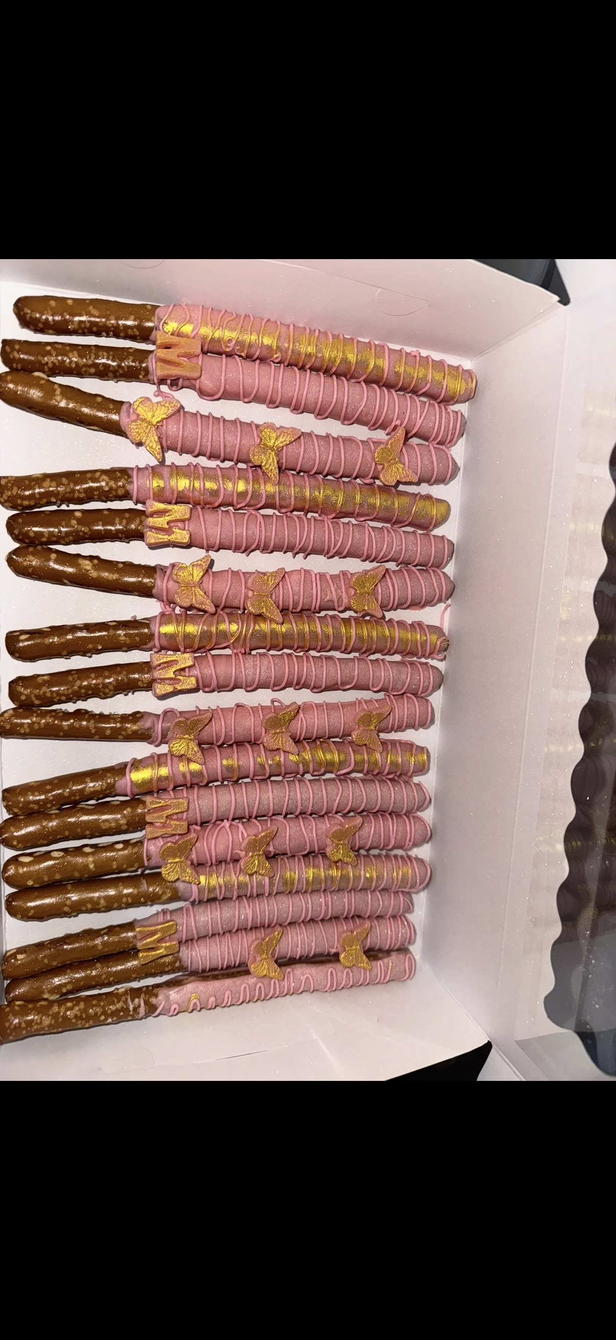 Chocolate Covered Pretzels 