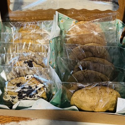 Assorted Dozen