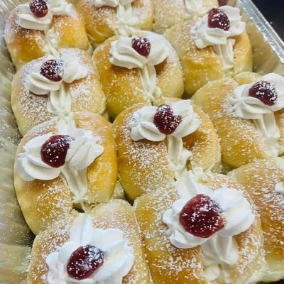 Creambuns 