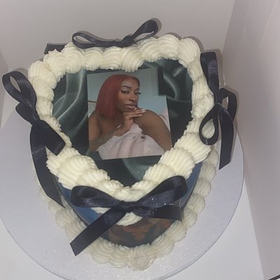 6 Inch Heart Cake Sale❤️