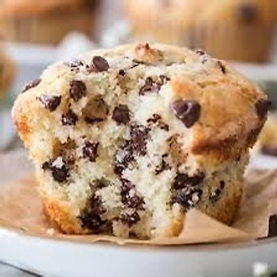 Jumbo Chocolate Chip Muffins (4 Count)