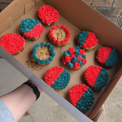 Mini Cookie Cakes - 1 Dozen