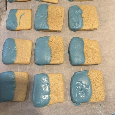 Dipped Shortbread Cookies