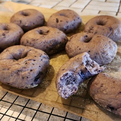 Blueberry Bagel