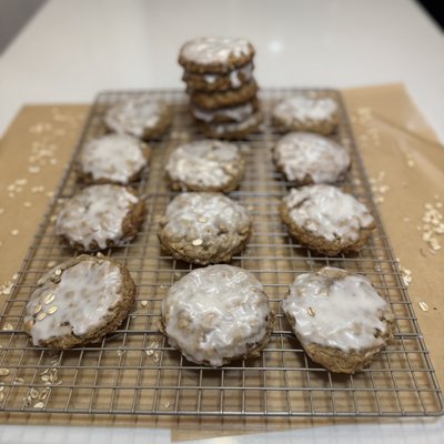 Iced Oatmeal Cookie 