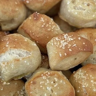 Small Sourdough Soft Pretzel Bites 