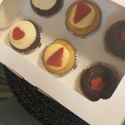 24 Gluten Free Cupcakes 