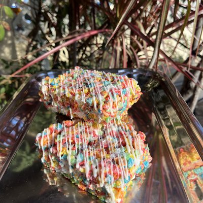 Fruity Pebble, Rice Krispy Treats (1)