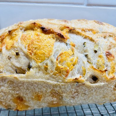 Loaf- Jalepeno Cheddar