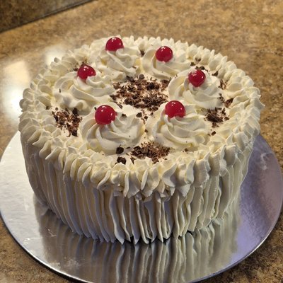 6" Cakes