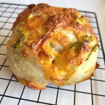 Mini Loaf Jalapeno Cheddar Sourdough 