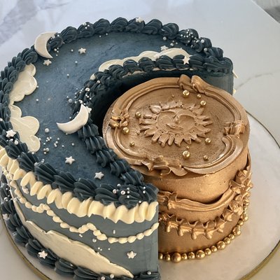 Customized 12” cake