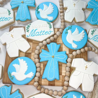 #2 ,,Detailed" Custom Sugar Cookies ($84/dozen)