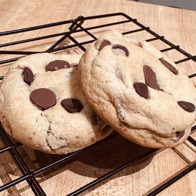 Chocolate Chip - 2 Dozen