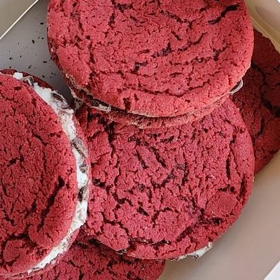 1/2 Dozen Red Velvet Sandwich Cookies