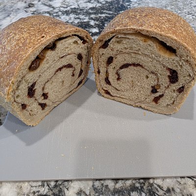 Cinnamon Raisin Loaf 