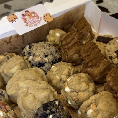 15 Ct Cookie Box 
