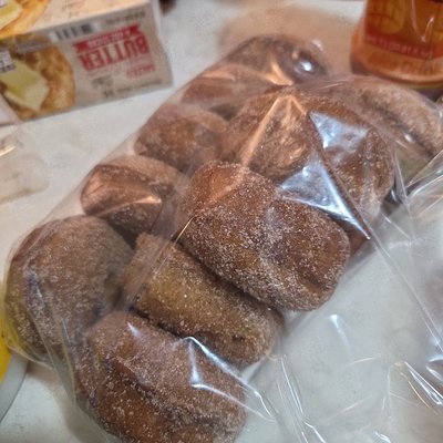 Apple Cider Cake Donuts (Seasonal) - Half Dozen