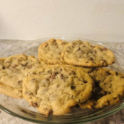 Banana Milk Chocolate Chip Cookies (12 Regular Cookies)