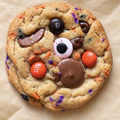 Browned Butter M&M Chocolate Chip Cookie (1/2 Dozen)