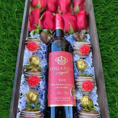 Say It With Chocolate Flowers & Wine 🍫🌹🍷