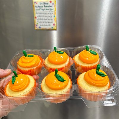 Dozen Cupcakes