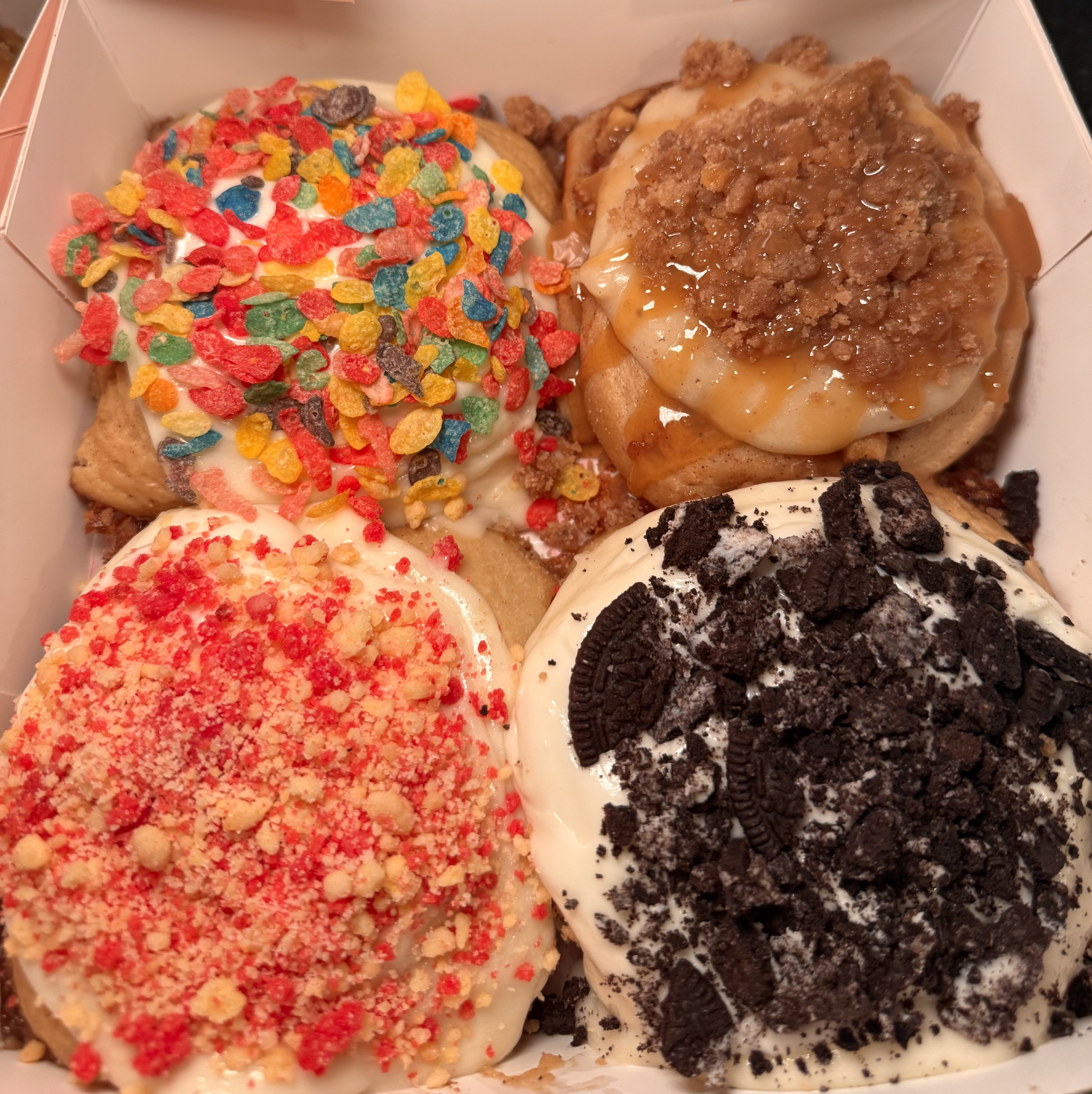 Cinnamon Rolls Variety (4 Pack)