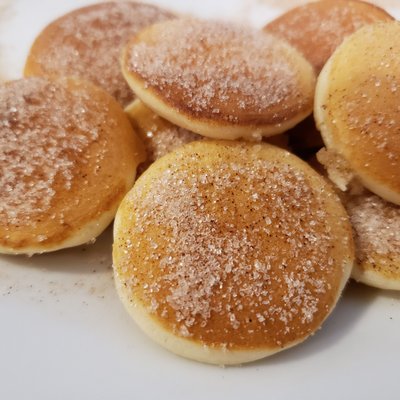 Cinnamon Sugar Mini Pancakes (24 minis)