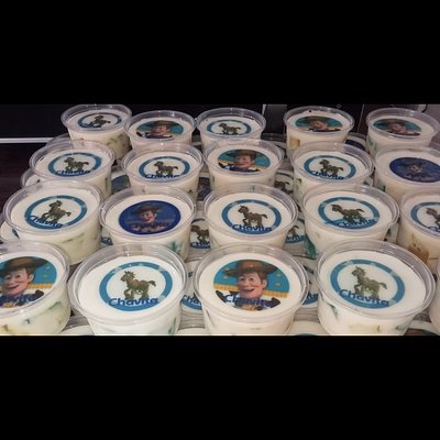 Gelatina Cups With Edible Image
