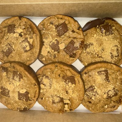 Oversized Dipped Cookies - Half Dozen