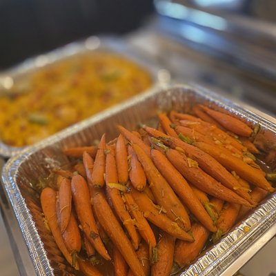 Sides/Premium Sides Half Steam 8-10 Serving 