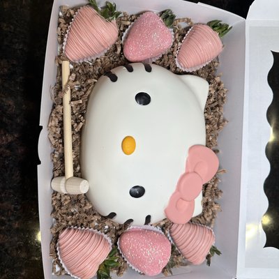 Hello Kitty Breakable + 6 Berries
