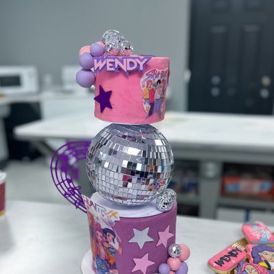 Custom Cakes